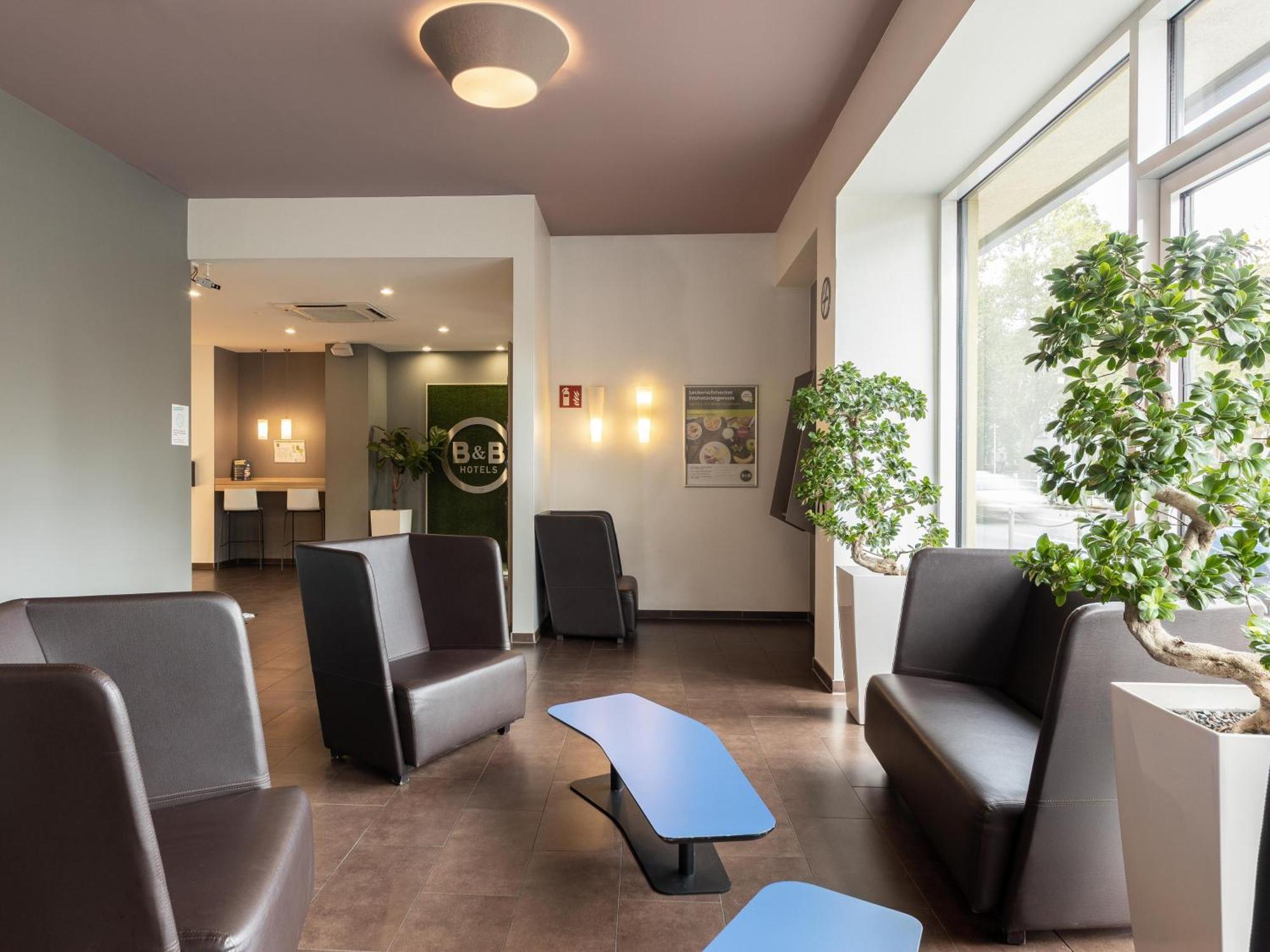 B&B Hotel Duesseldorf-Mitte Eksteriør bilde
