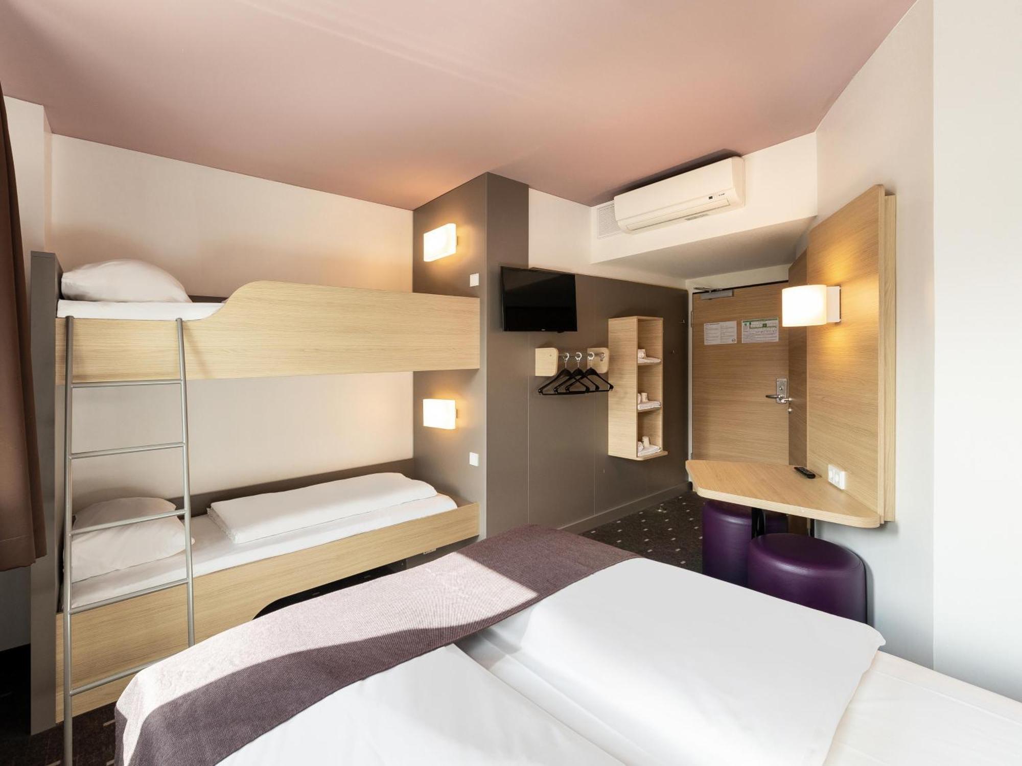B&B Hotel Duesseldorf-Mitte Eksteriør bilde